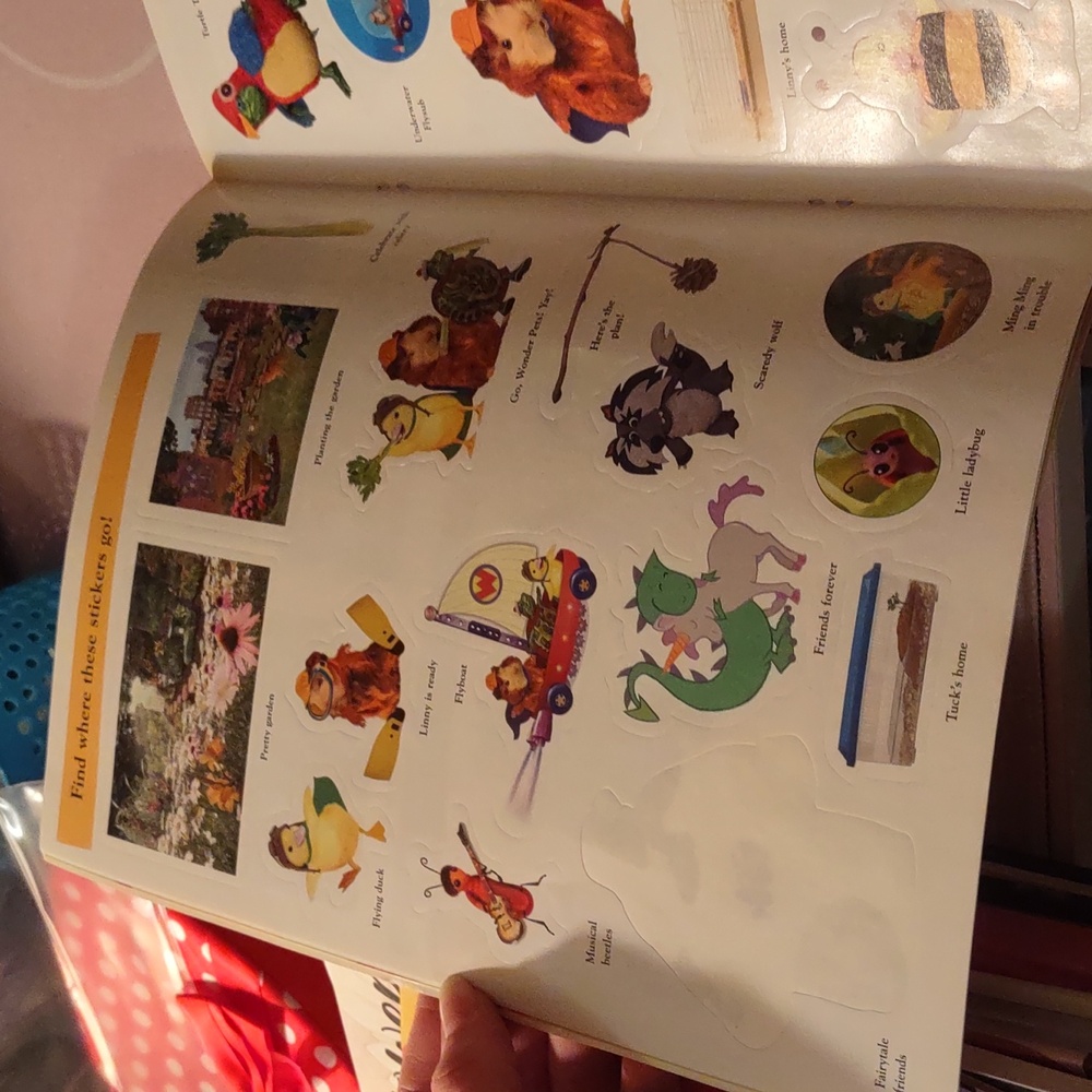 Wonder Pets! Ultimate Sticker Book - Picture 4 of 5